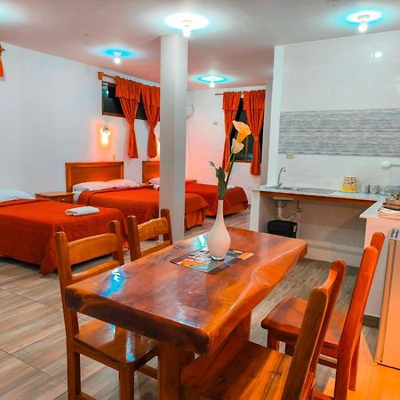 Suites En El Centro Puerto Ayora  Luaran gambar