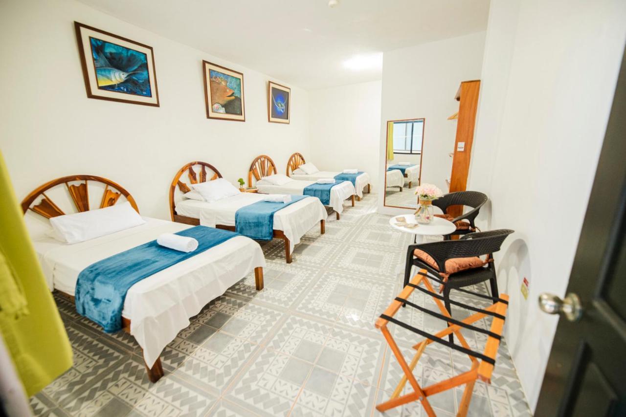 Suites En El Centro Puerto Ayora  Luaran gambar