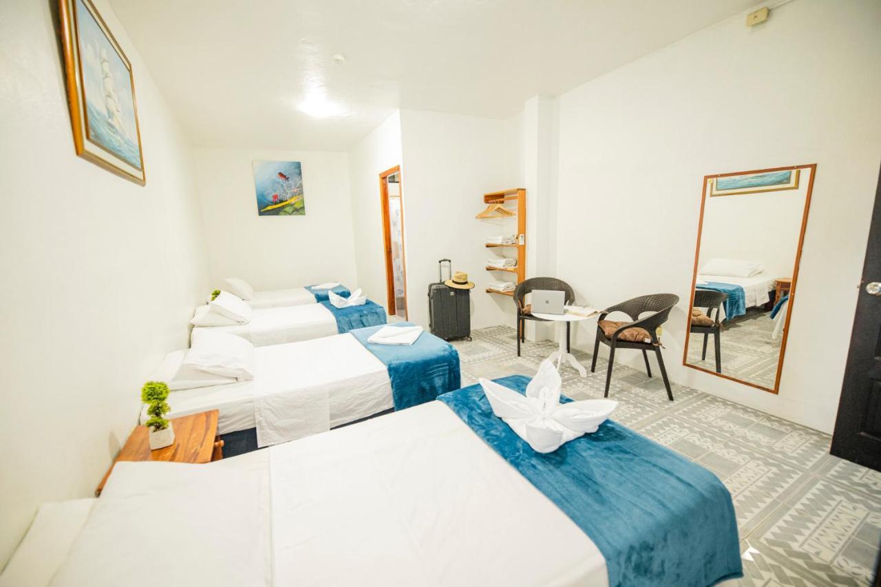 Suites En El Centro Puerto Ayora  Luaran gambar