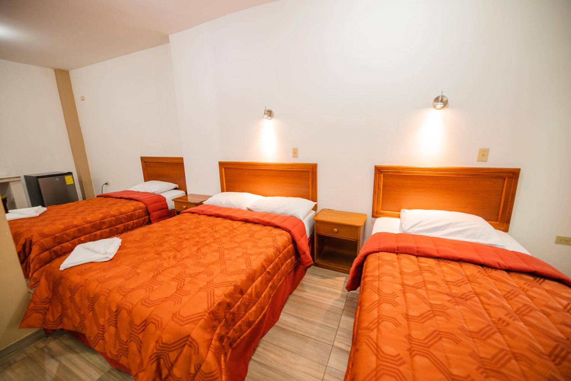 Suites En El Centro Puerto Ayora  Luaran gambar