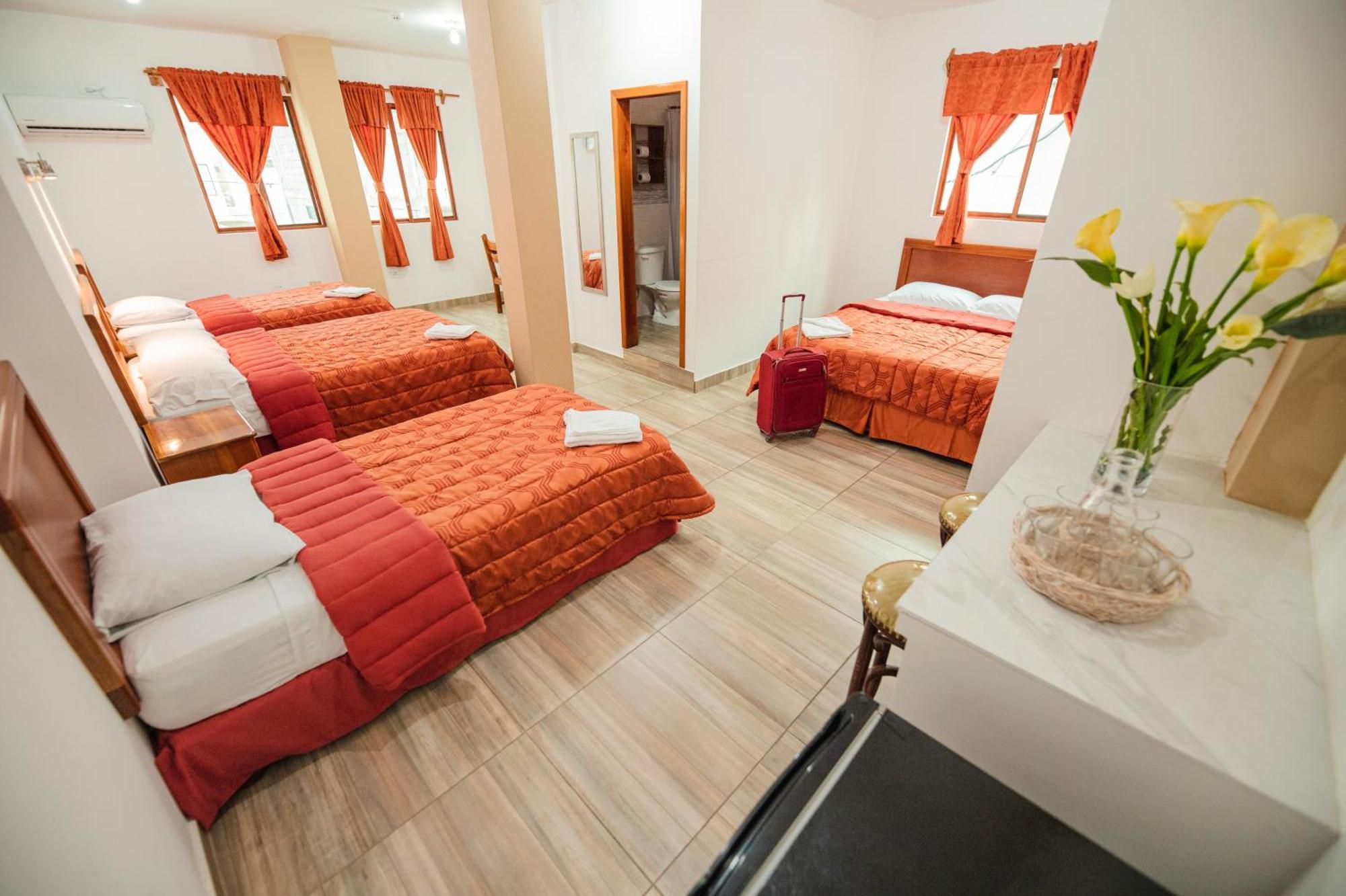 Suites En El Centro Puerto Ayora  Luaran gambar