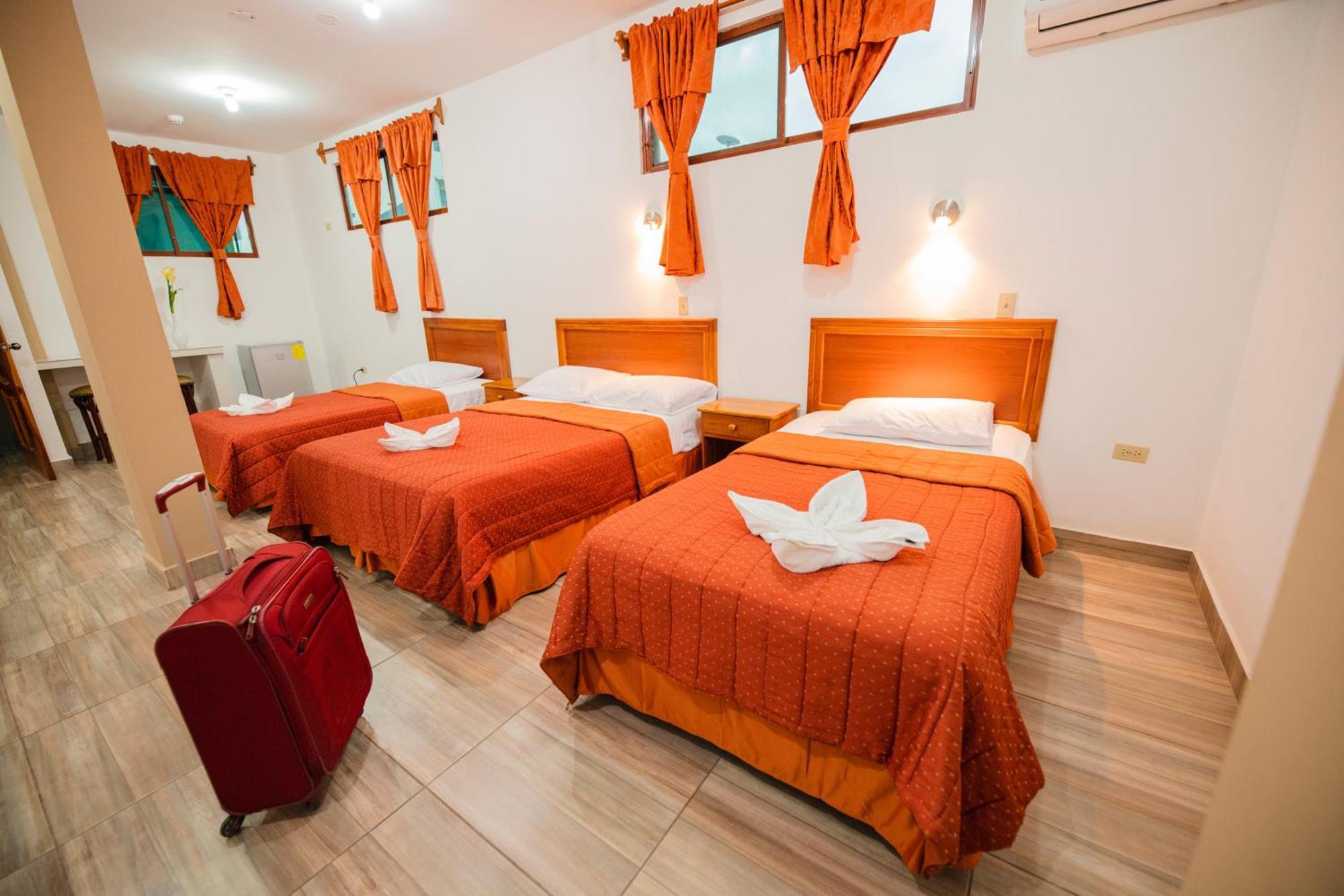 Suites En El Centro Puerto Ayora  Luaran gambar