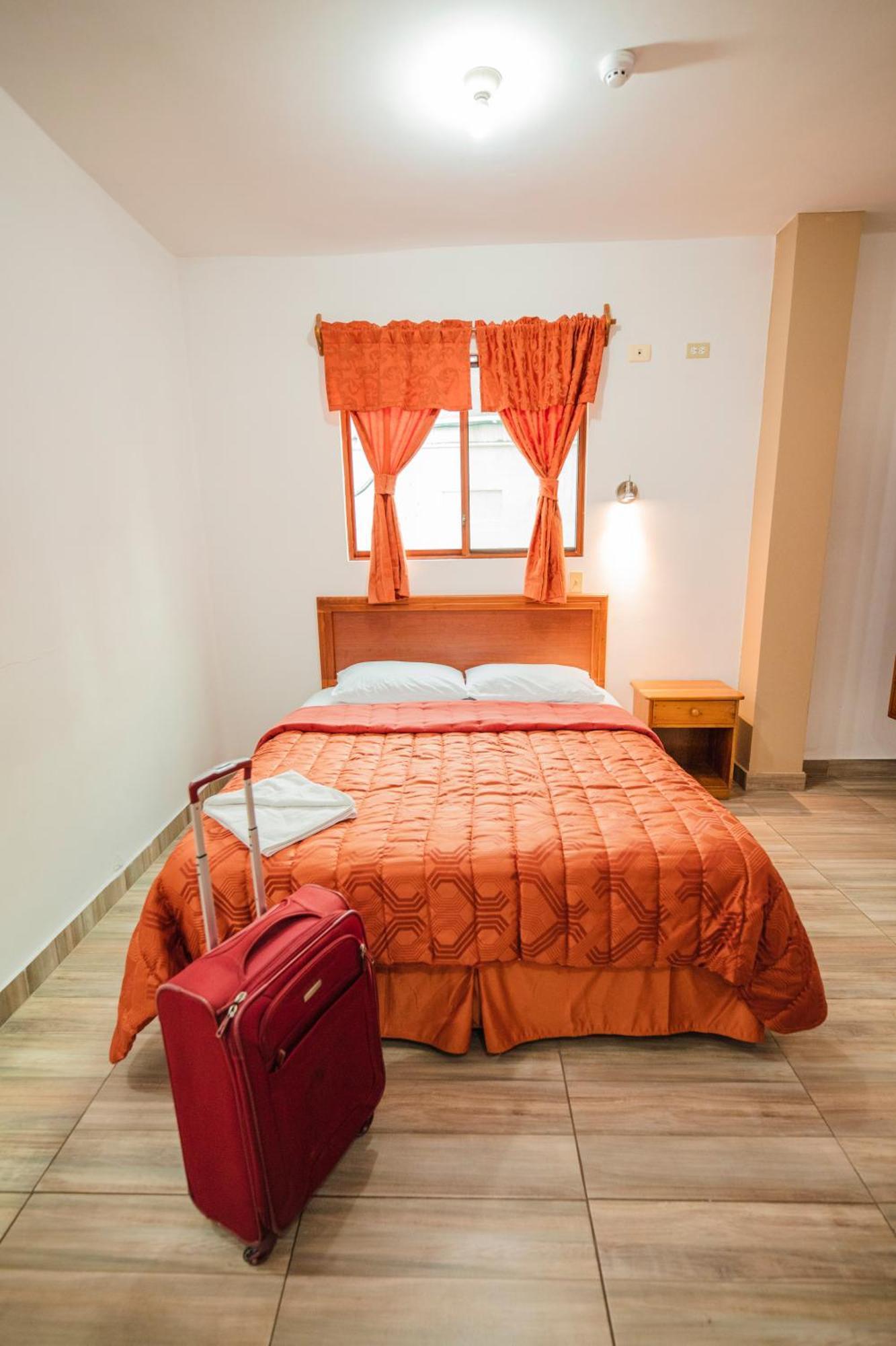 Suites En El Centro Puerto Ayora  Luaran gambar