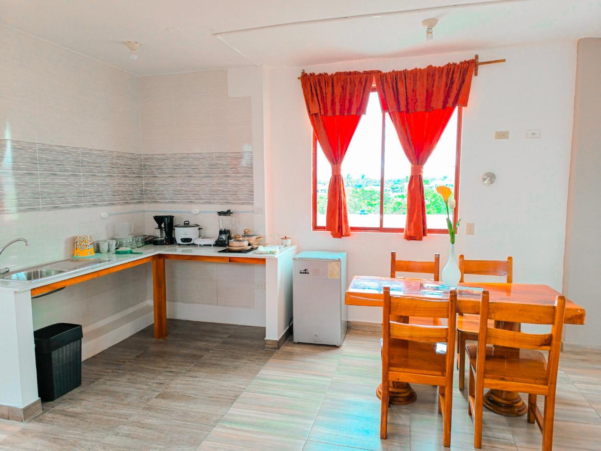 Suites En El Centro Puerto Ayora  Luaran gambar