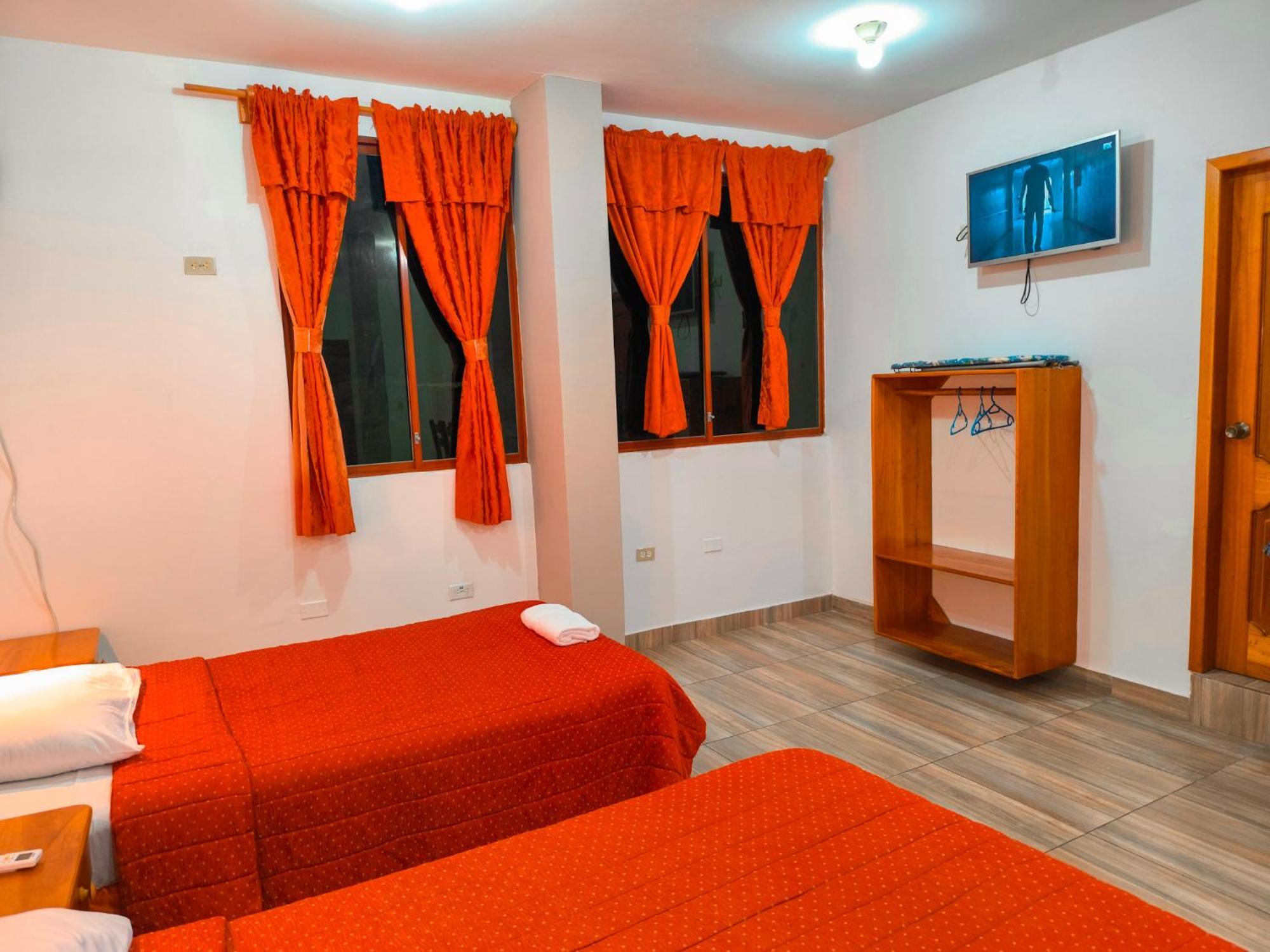 Suites En El Centro Puerto Ayora  Luaran gambar
