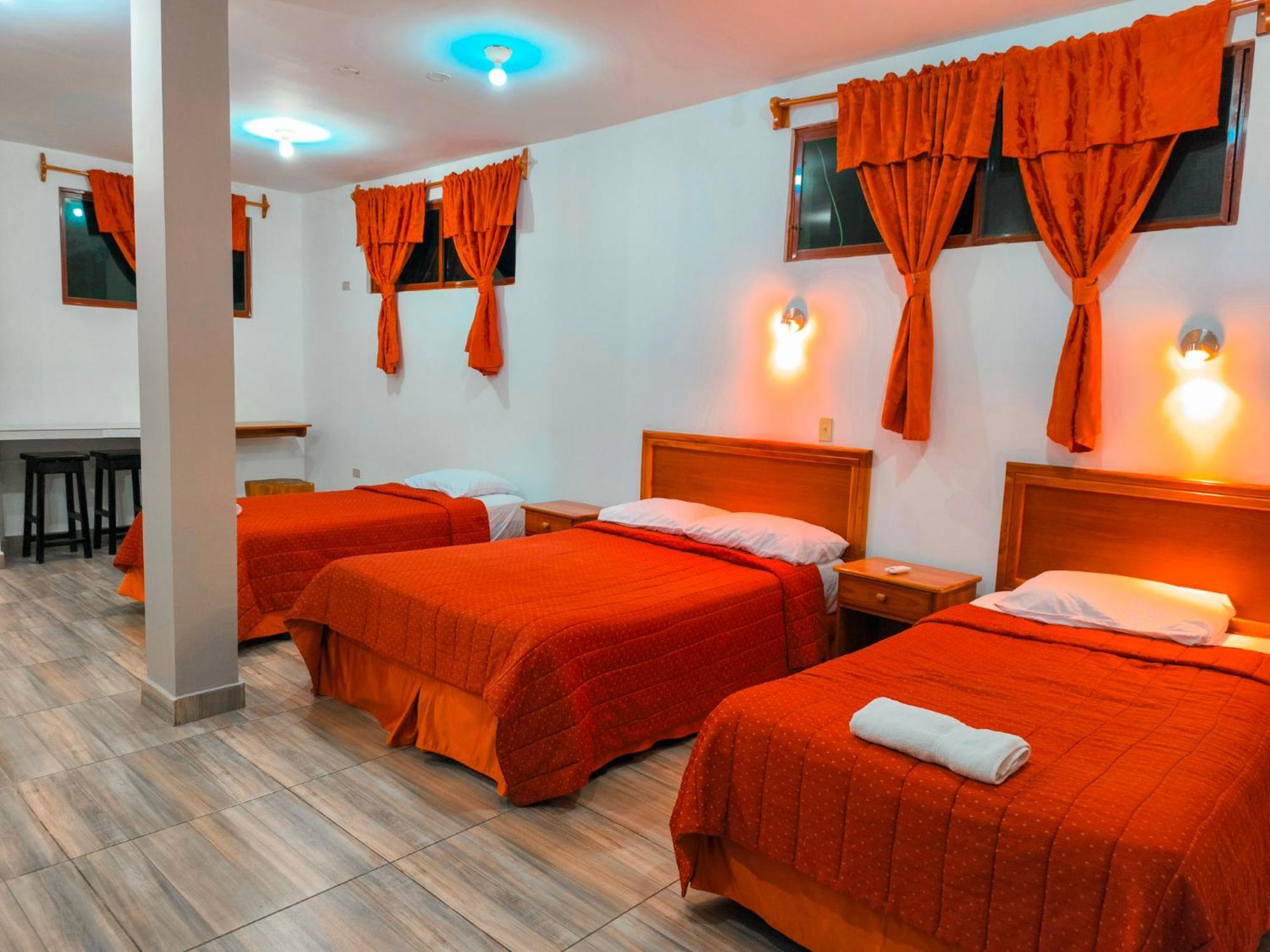 Suites En El Centro Puerto Ayora  Luaran gambar